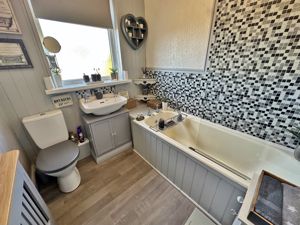 Photo 14- click for photo gallery